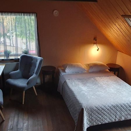 Kuetioru Puhkekeskus Hotel Koloreino Ngoại thất bức ảnh